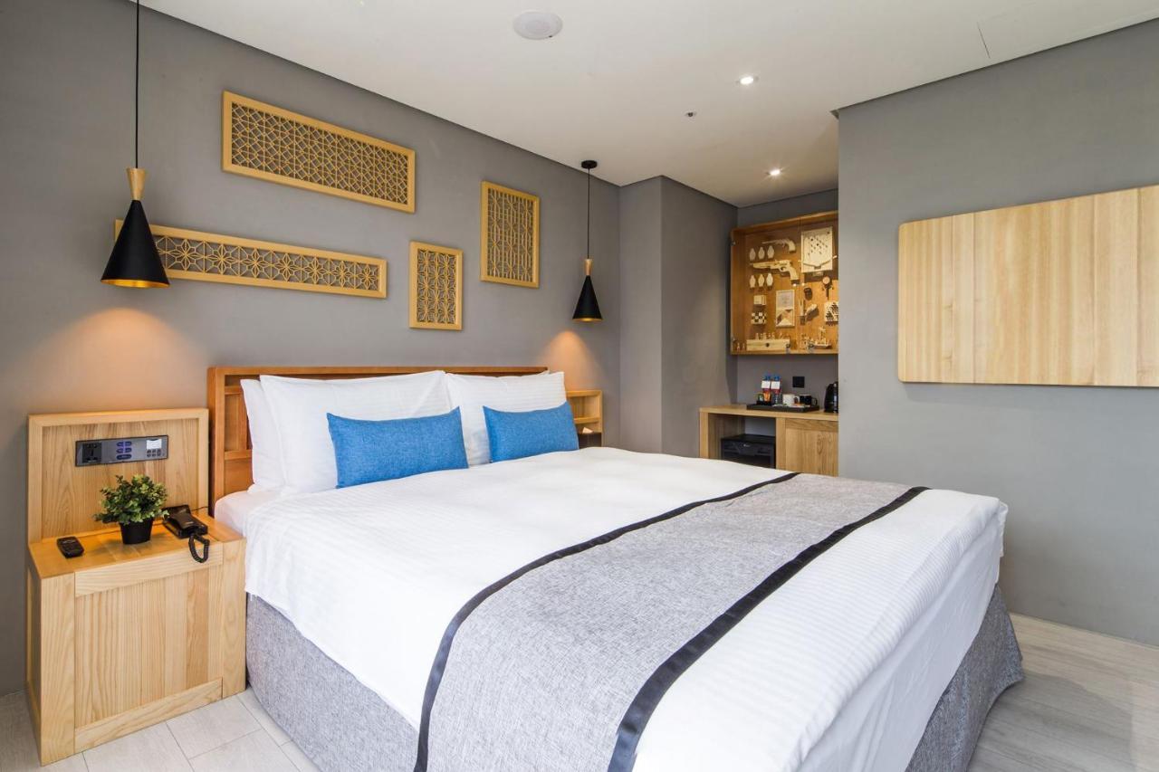 Icasa By Gogo Hotel Taichung Chambre photo