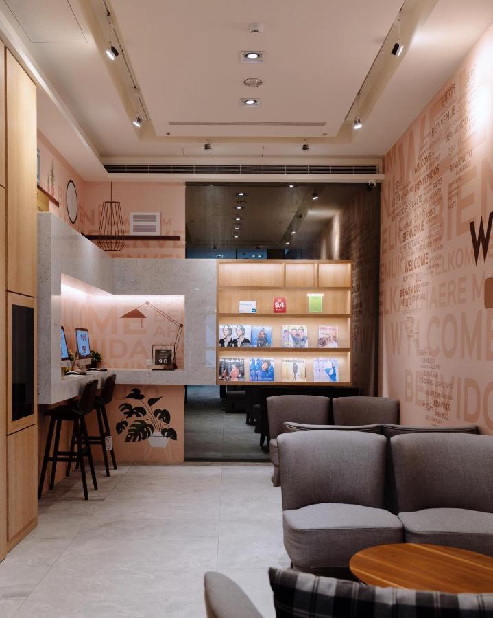 Icasa By Gogo Hotel Taichung Extérieur photo