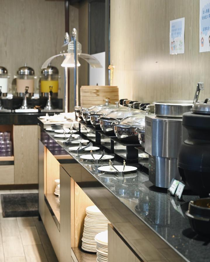 Icasa By Gogo Hotel Taichung Extérieur photo